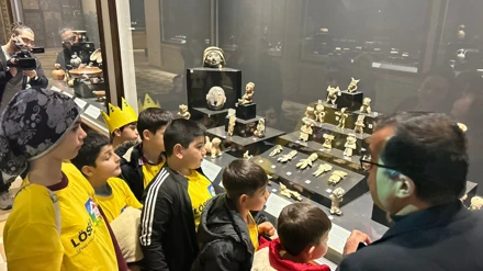 Lösemiyi yenen minik kahramanlar, Eğitim Fakültesinde bilimsel yolculuğa çıktı